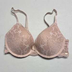 NWOT Jessica Simpson Lace Bra